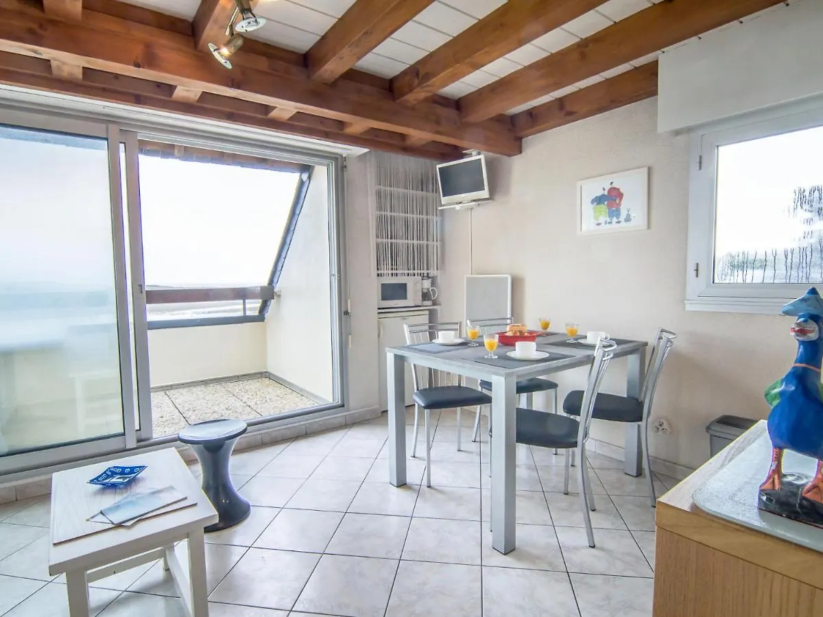 Apartment Men Du-2 By Interhome Carnac